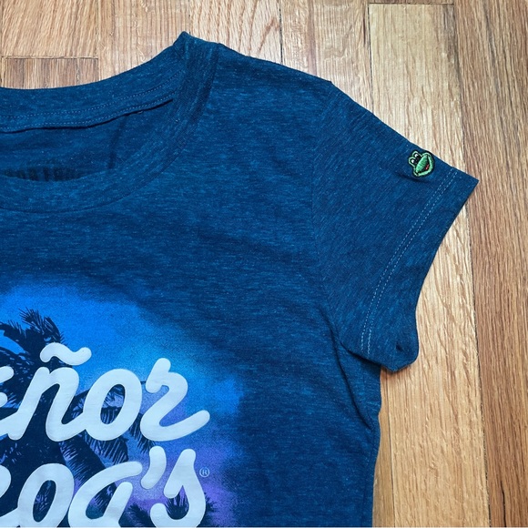 Senior Frog’s Blue Small Women T Shirt Scoop Neck Embroidery Graphic Tee - Picture 2 of 10